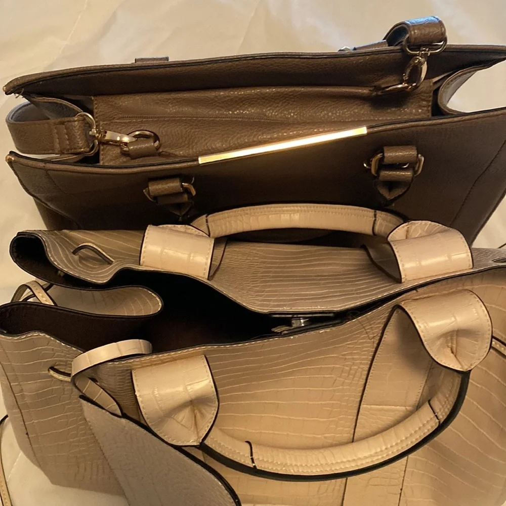 Two beautiful purses 👜 - Picture 3 of 4